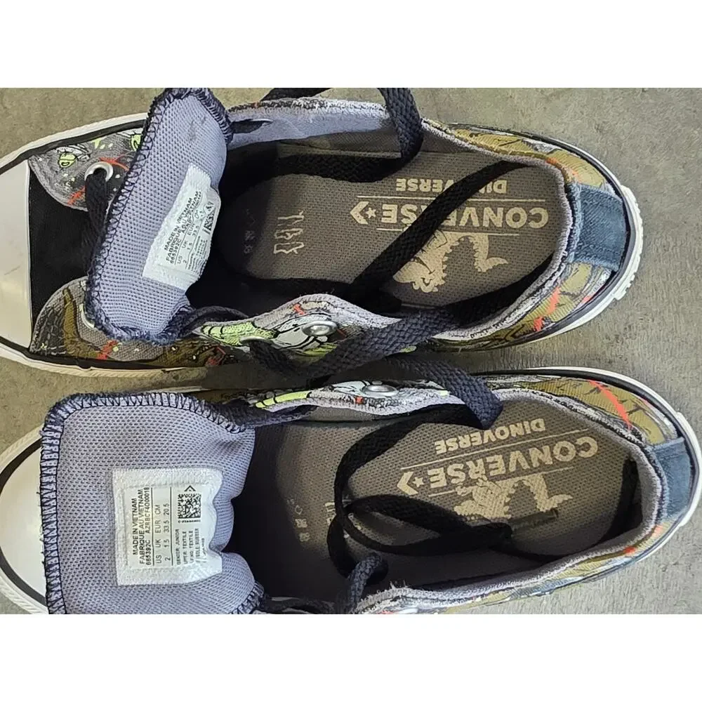 Converse Chuck Taylor Dinoverse All Star Low Top Dinosaur UFO Kids Size 2